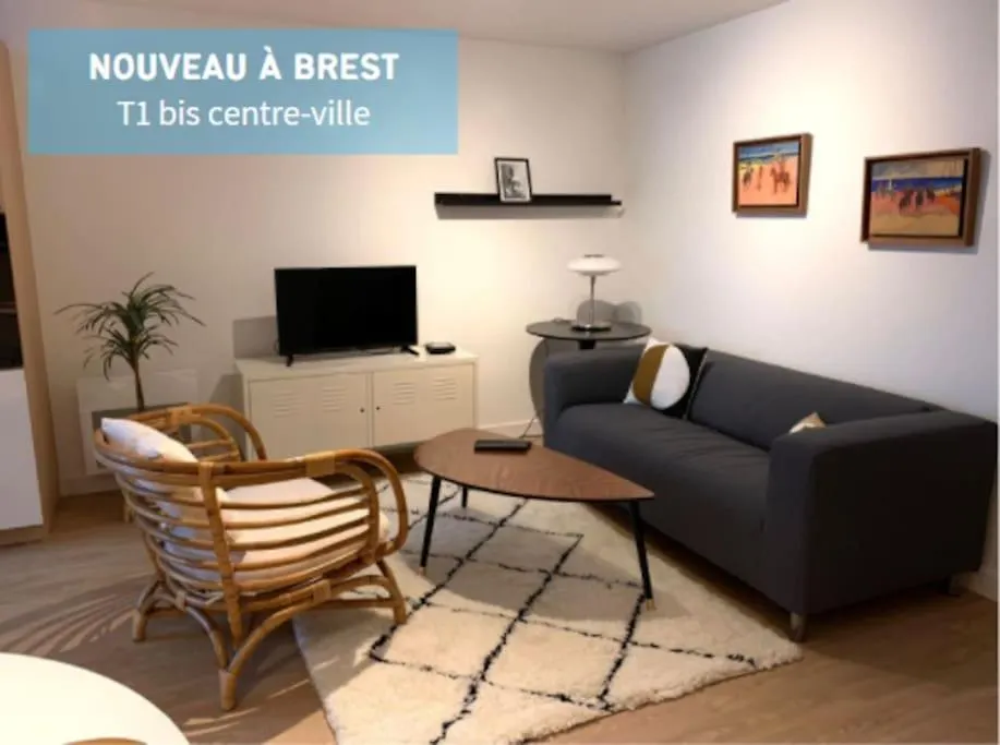 Jaures - Centre Ville - T1 Bis Au Calme Brest